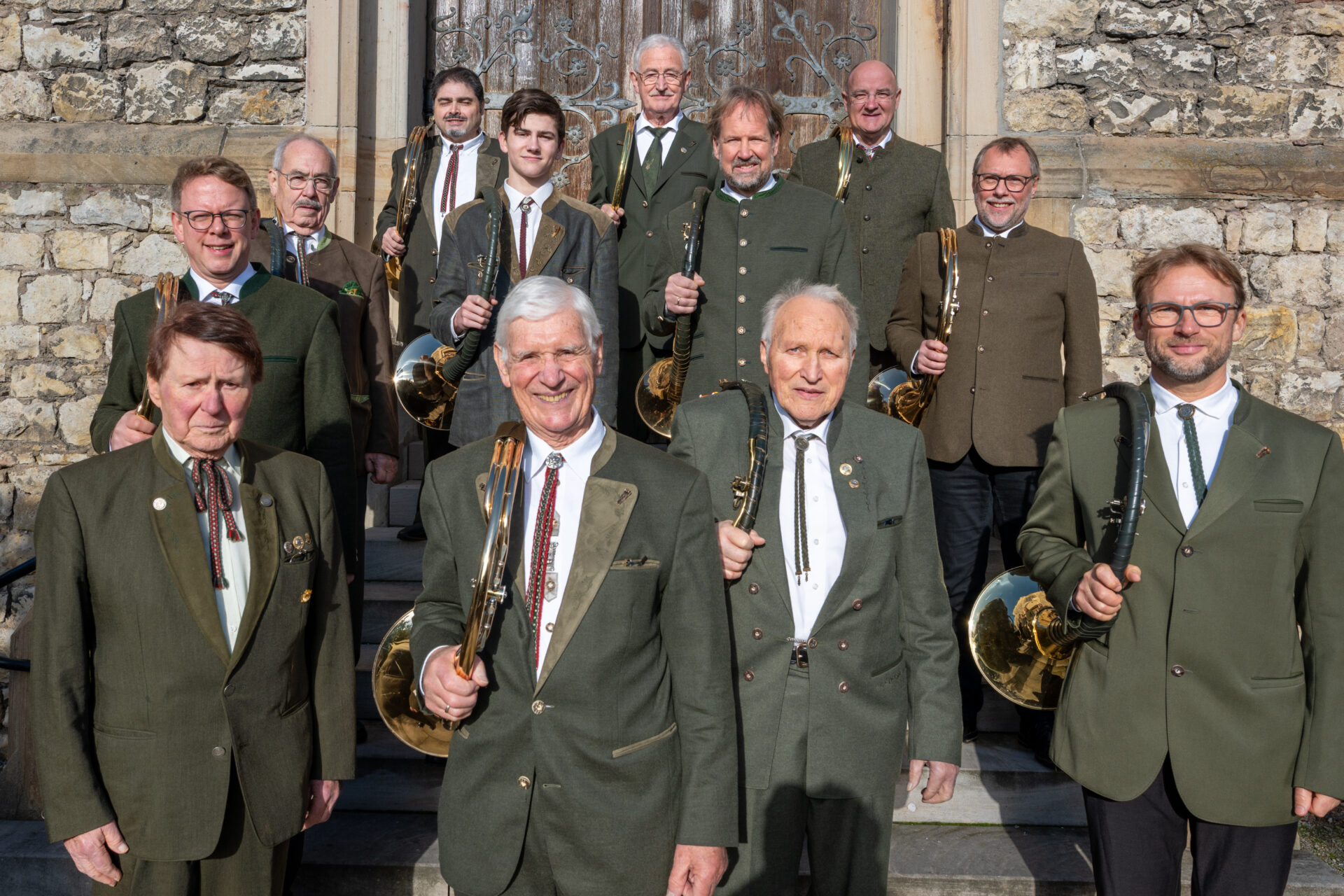 Das Jagdjornbläsercorps Kur-Mainz nach der Hubertusmesse 2025 in Zornheim